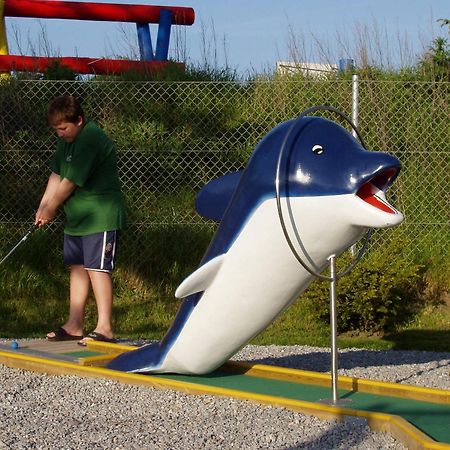Svalereden Strand Camping Cottages Sæby Exterior foto